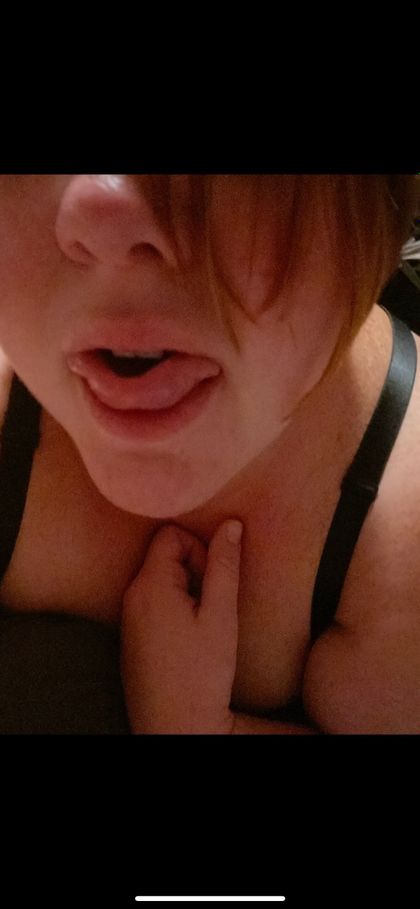 imyourbratk OnlyFans picture