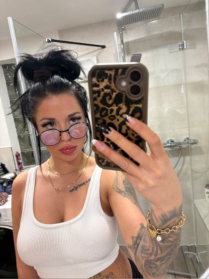 michelle_hrng OnlyFans picture