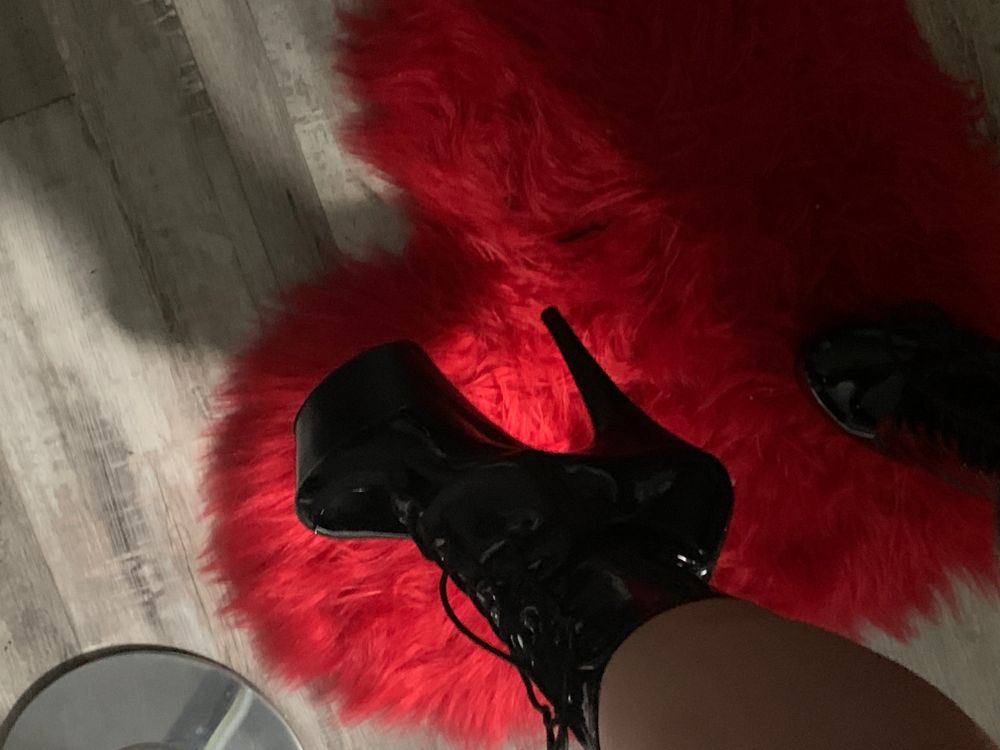 l0ve0live OnlyFans profile picture