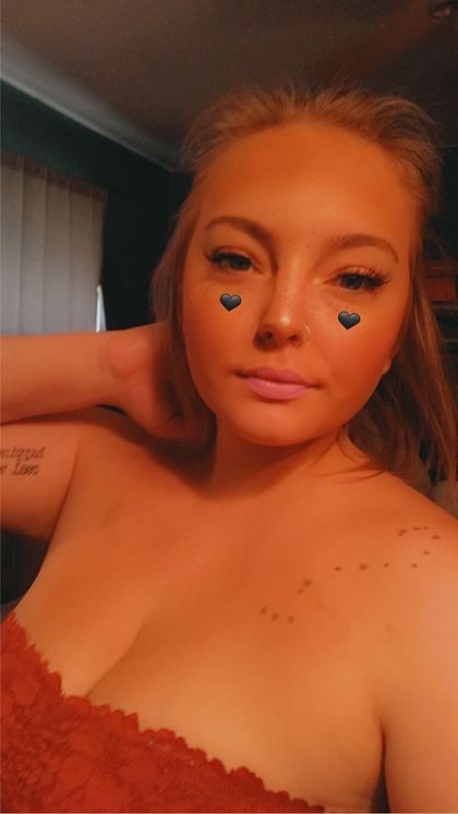 emmadeepinher OnlyFans picture