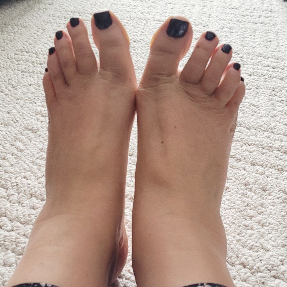 f00tfeet OnlyFans profile picture