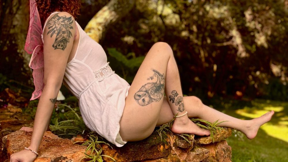 barebloomfae OnlyFans profile picture