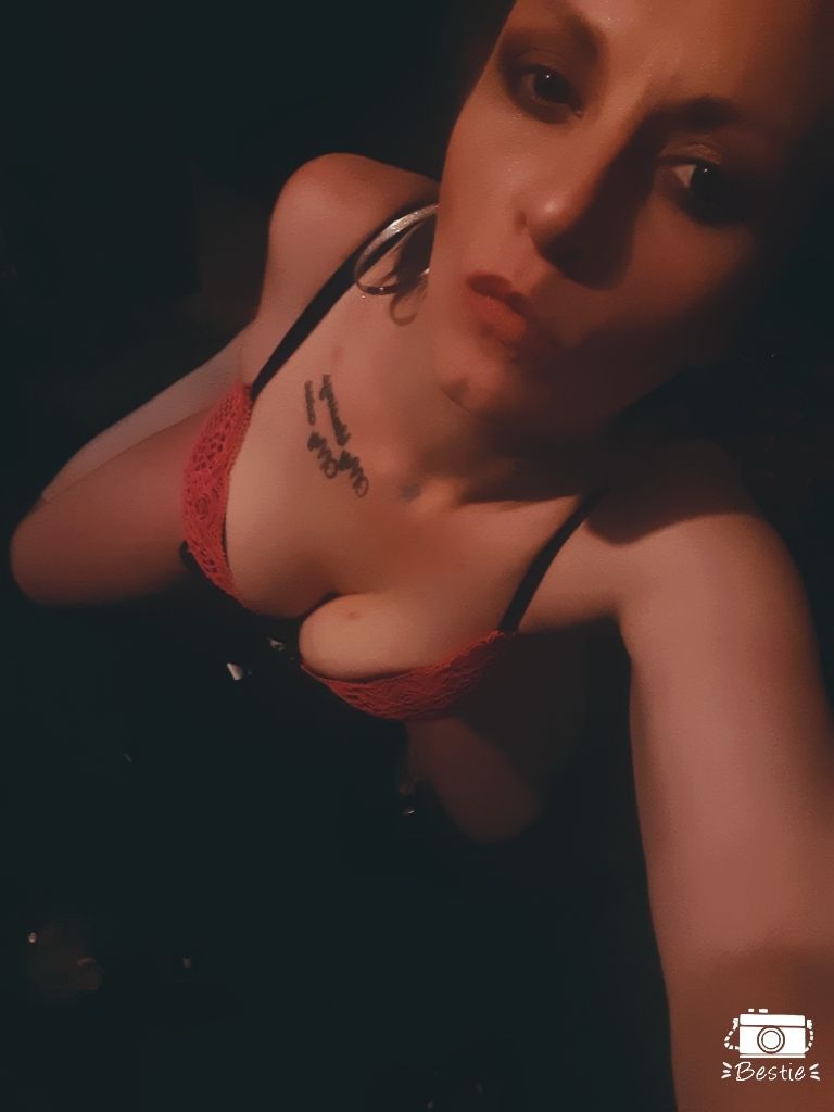 lyricrain1983 OnlyFans profile picture