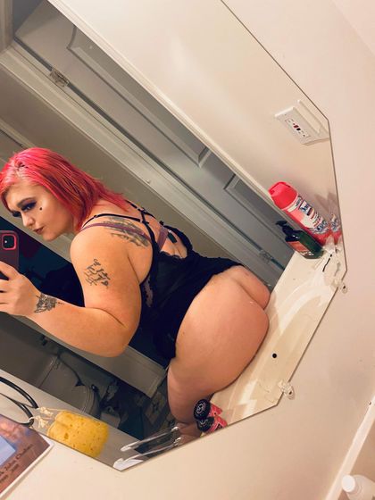 sexystonermama4201488 OnlyFans picture