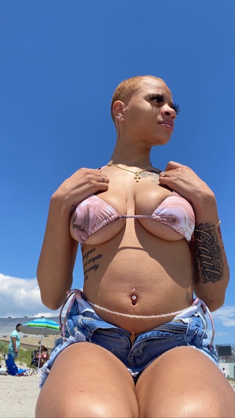 asiabankz OnlyFans profile picture