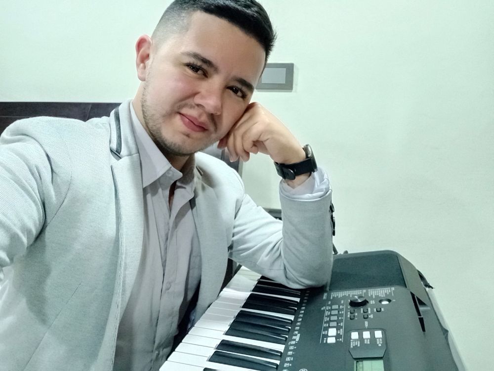 alejodelcastillo OnlyFans profile picture