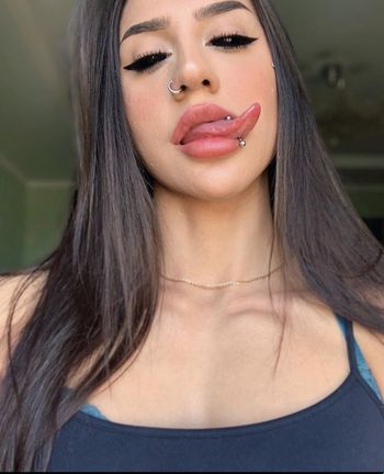 bakhar OnlyFans - Free Trial - Photos - Socials | FansMetrics.com