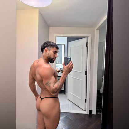 thebodyodyody OnlyFans picture