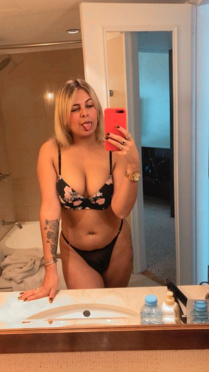 queen275 OnlyFans picture
