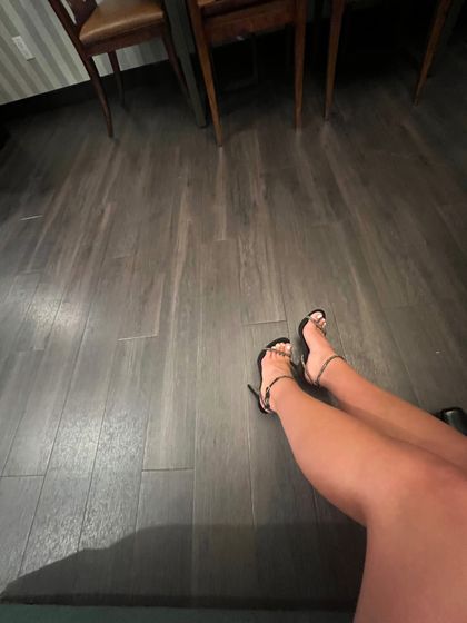 glassescutie24 OnlyFans picture