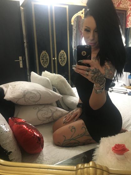 hotred69xxx OnlyFans picture