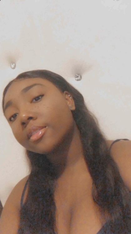 royalteeaa OnlyFans picture