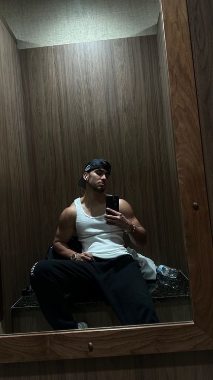 yuliano.c OnlyFans picture