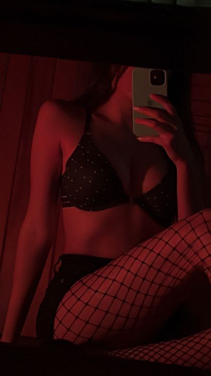ellicute4 OnlyFans picture