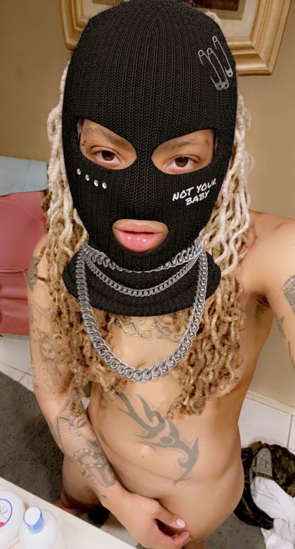 lilcoochiexxx OnlyFans picture