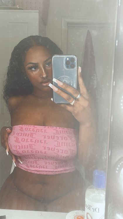 gigibenz OnlyFans picture