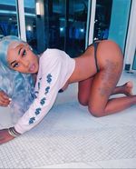davonee202 OnlyFans - Free Trial - Photos - Socials | FansMetrics.com