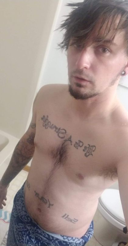 tattedsingledad OnlyFans picture
