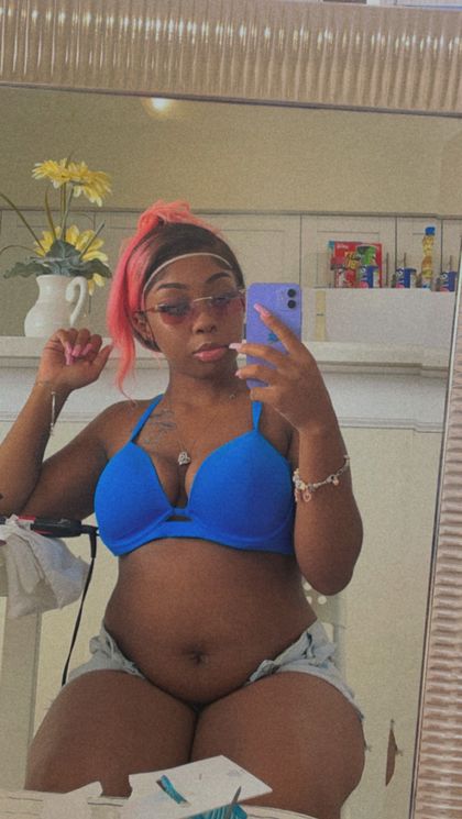 bneaky OnlyFans picture
