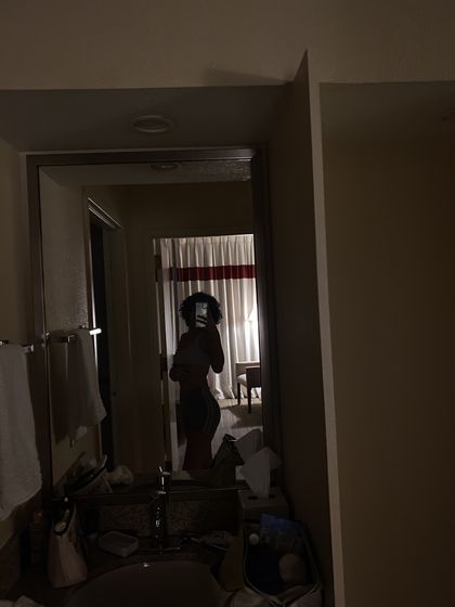 nonfinary OnlyFans picture