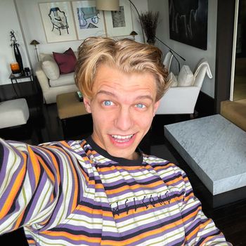 leolouis0 OnlyFans - Stats, Graphs, Photos & Profile Comparisons