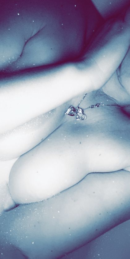 u19344900 OnlyFans picture