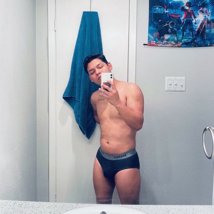 gvajardo1 OnlyFans picture