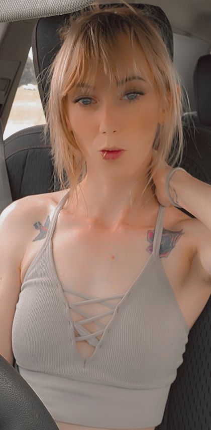 itzinzy OnlyFans picture