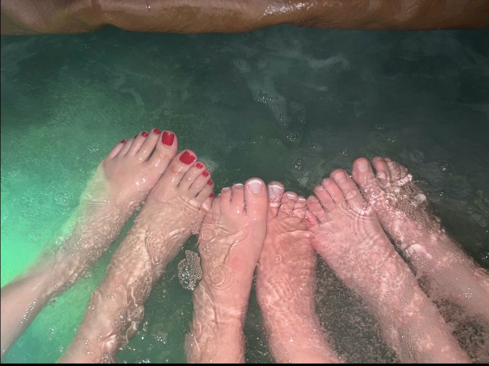 threegirls30toes OnlyFans profile picture