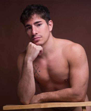 Emanuel (NO PPV)