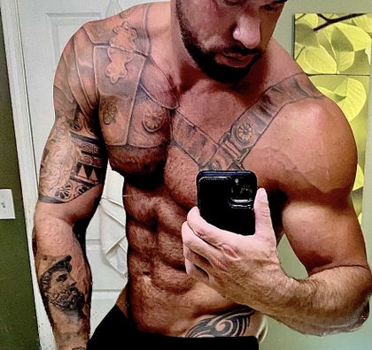 romanmichaelxxx OnlyFans picture