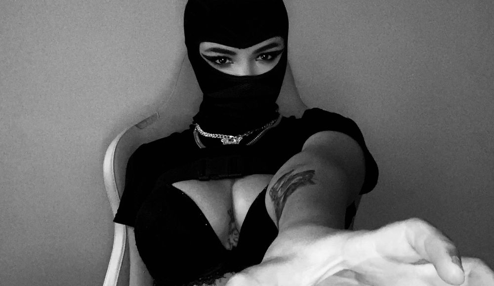 v_thatbikergirl OnlyFans profile picture