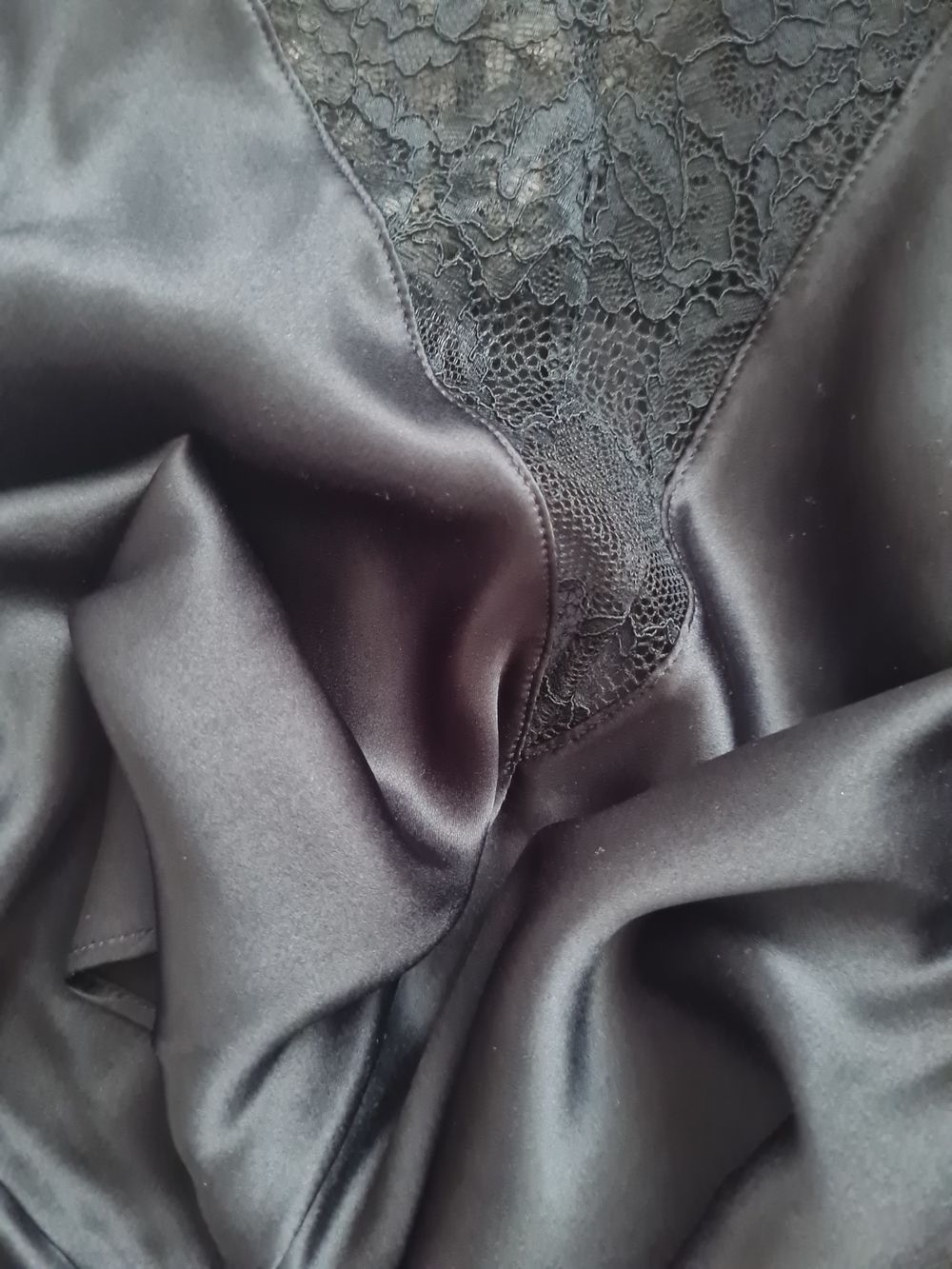 ofsilkandlace OnlyFans profile picture