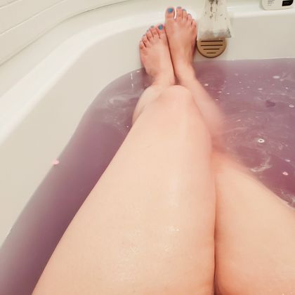 thicklesbean OnlyFans picture