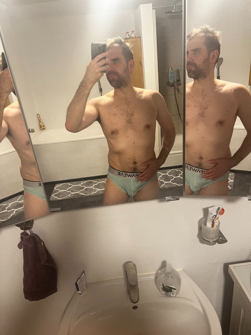 naked_thrill OnlyFans profile picture