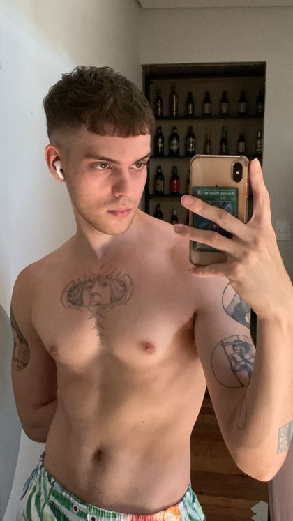 guzanoti OnlyFans picture