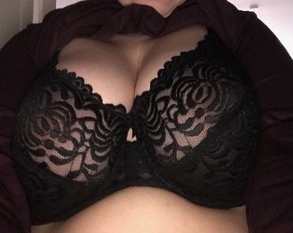 tiredmumof2 OnlyFans picture