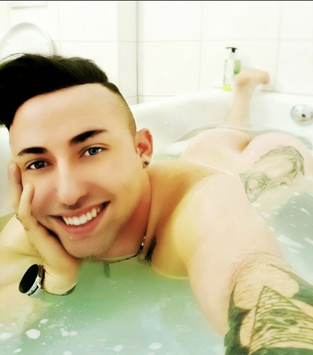 rich_love_hot OnlyFans profile picture