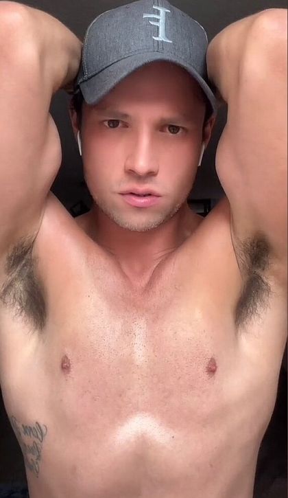 onlyoctavio OnlyFans picture