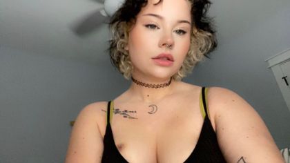 kvrli OnlyFans picture