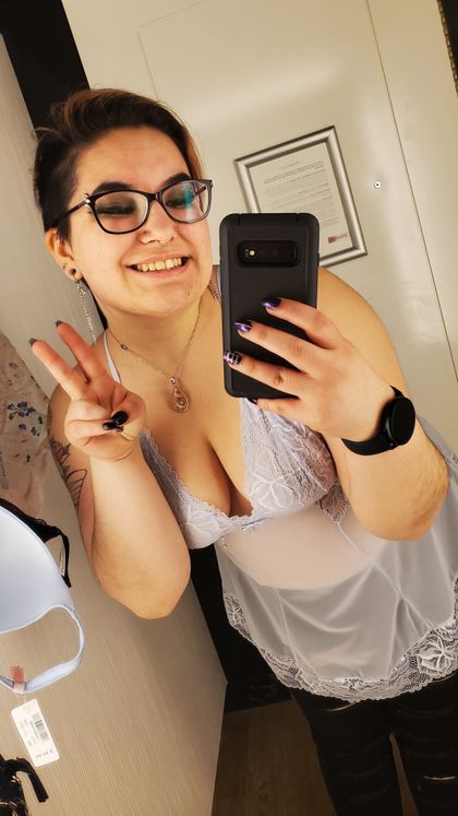 strawberrymilk03 OnlyFans picture