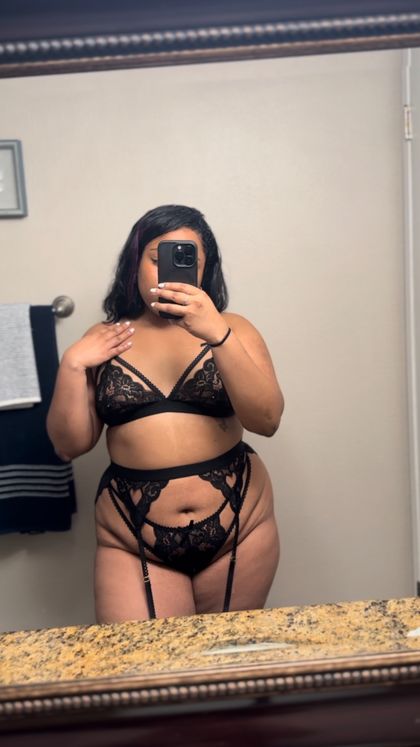naughtyarrii OnlyFans picture