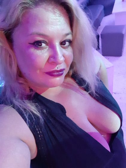adrianna_80 OnlyFans picture