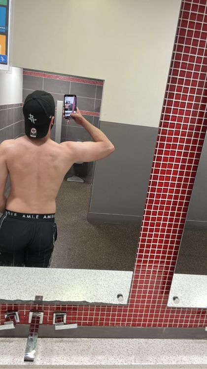 vikctor OnlyFans picture