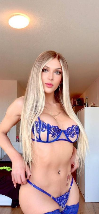 veronikblonde OnlyFans picture
