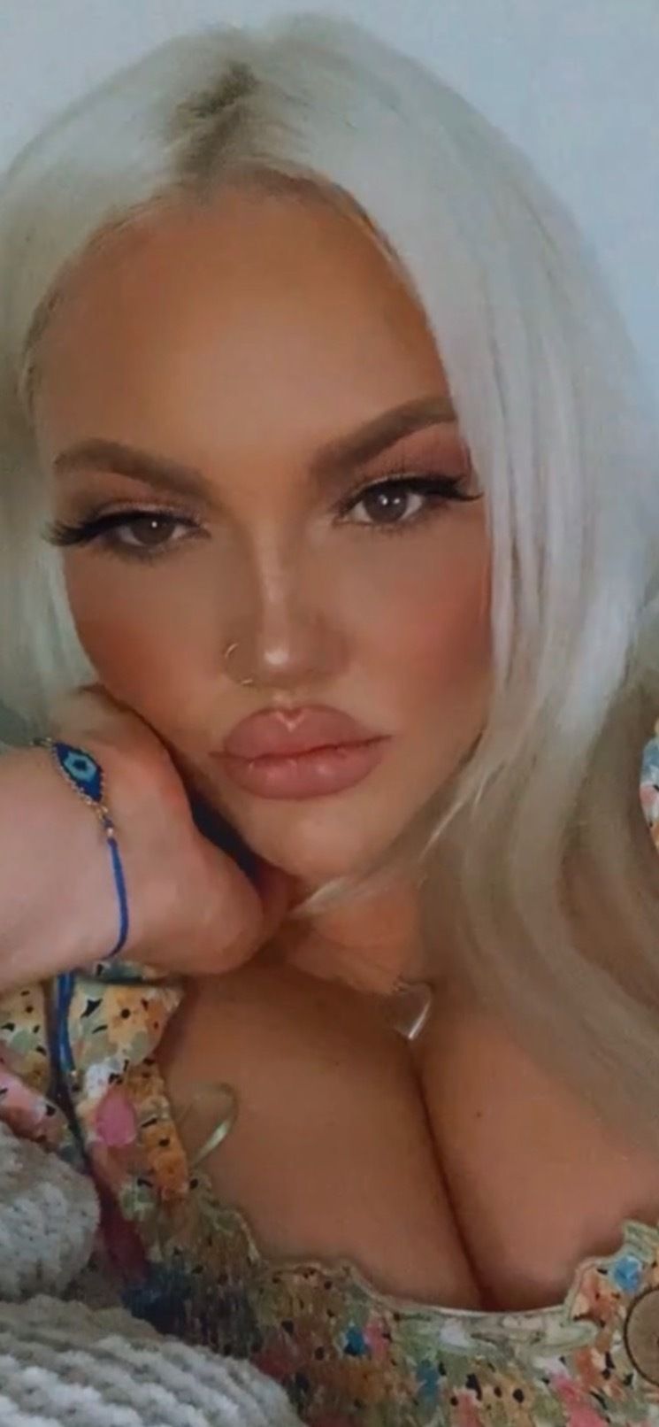 bella23q OnlyFans profile picture