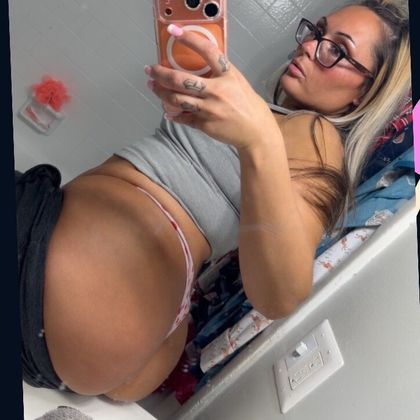 victoriaslittlesecret13 OnlyFans picture