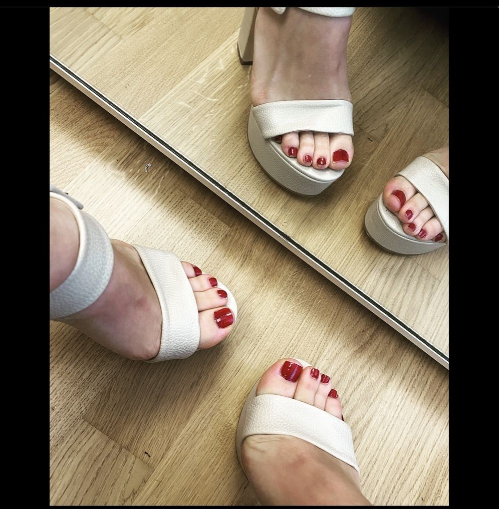 satisfyyourfeetfetish OnlyFans profile picture