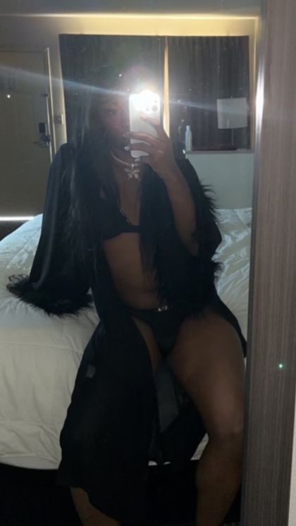 ashleyval OnlyFans picture