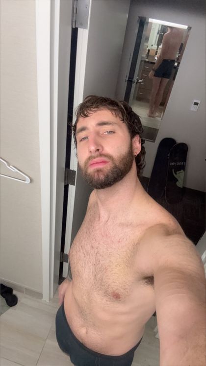 zachdaviss OnlyFans picture